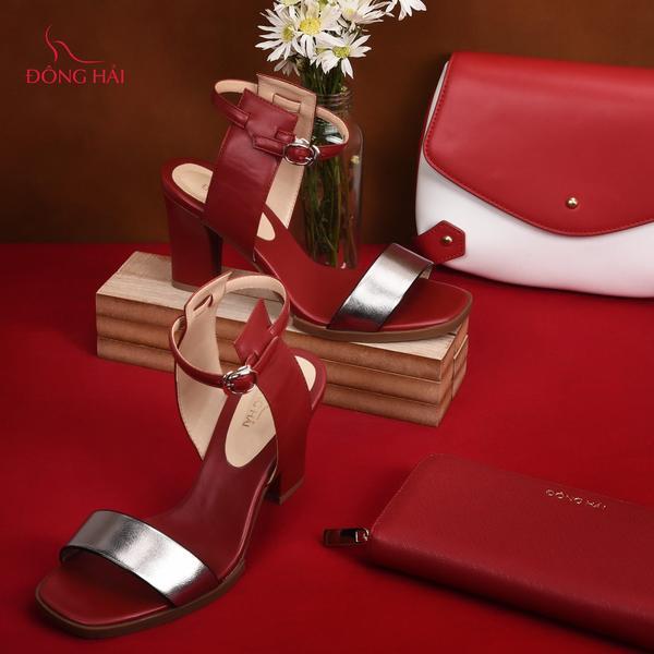 Giày sandal nữ cao gót Đông Hải S3008