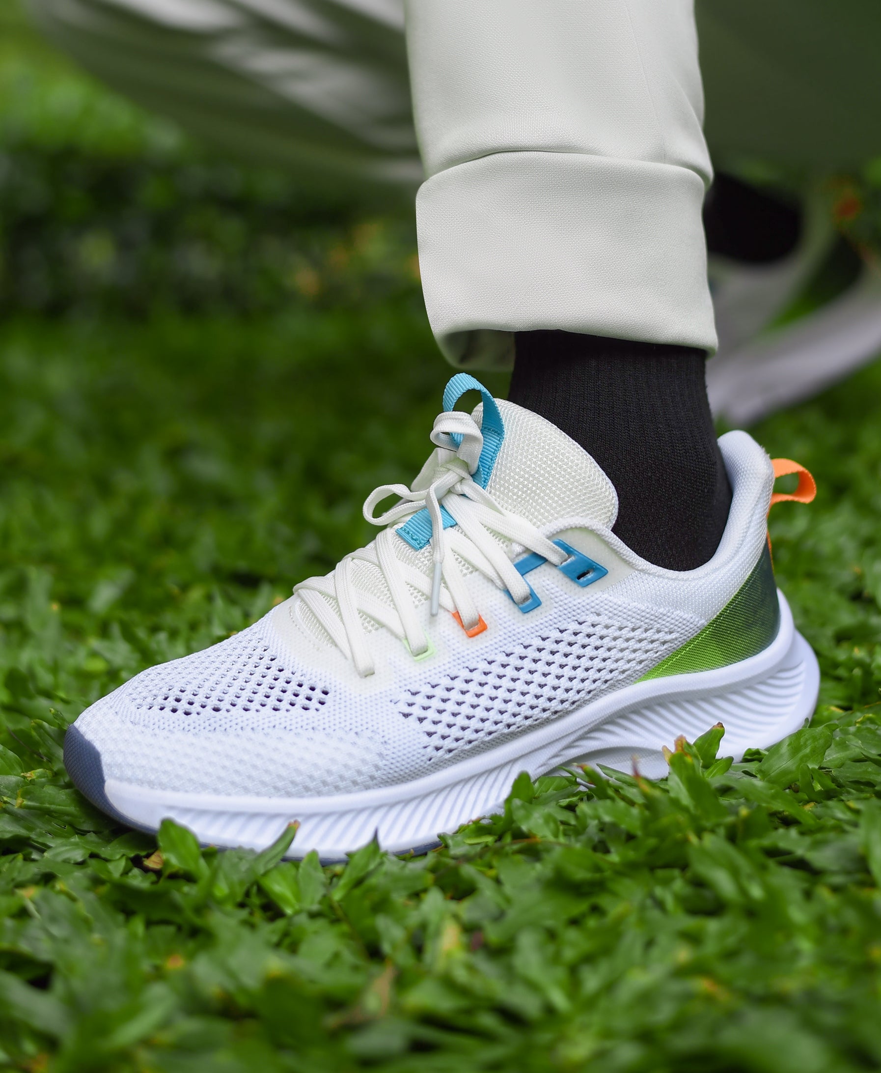 Chọn Giày Sneakers Cần Lưu Ý Gì?