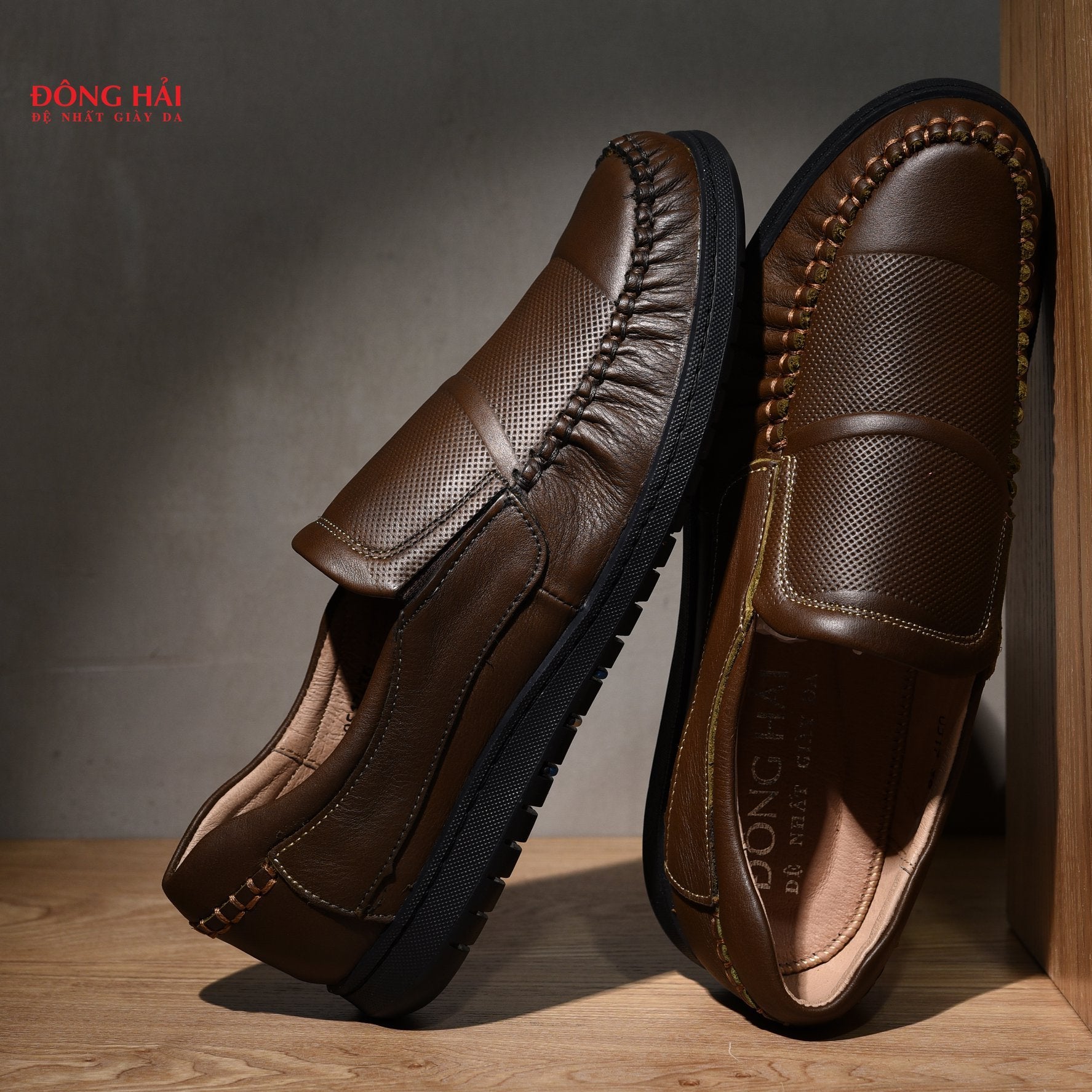 Giày Lười Nam Slip-On Cho Ngày Hè Năng Động