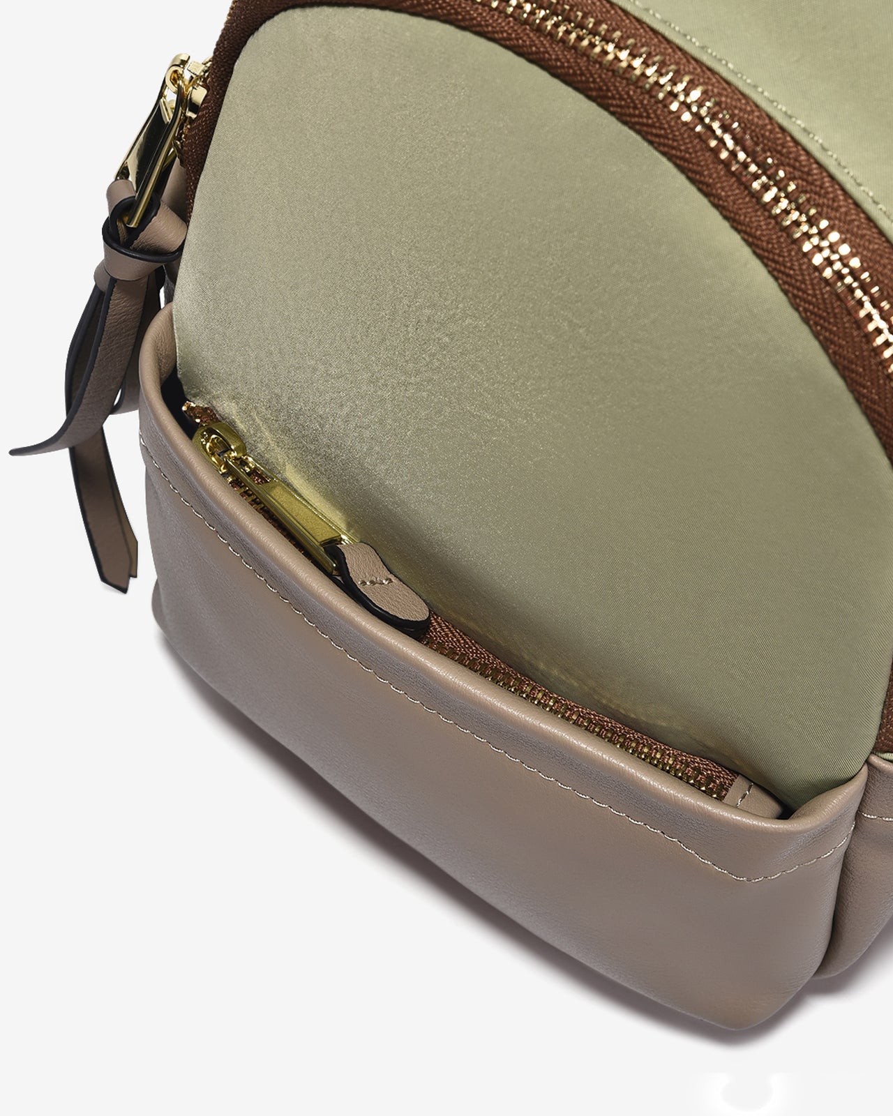 Balo Zucia The Rain Runner N32-HY32Xanh Lá Color1