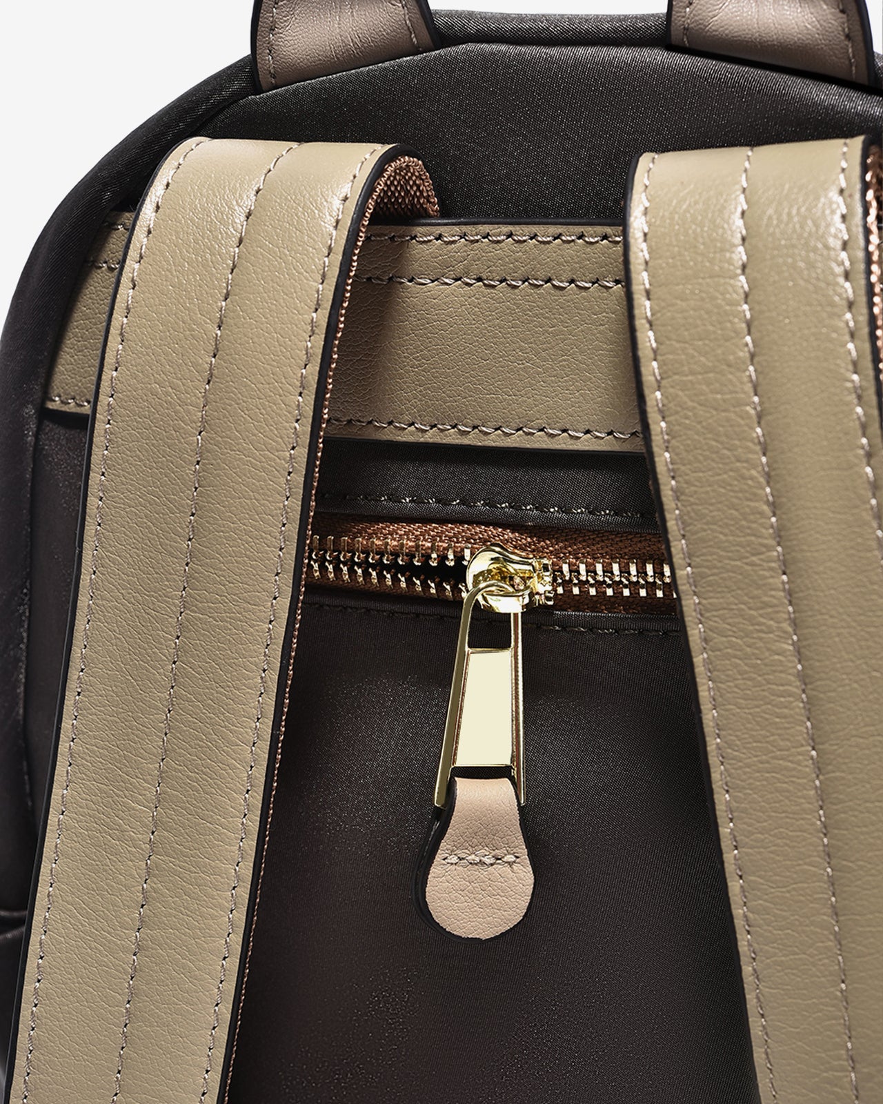 Balo Zucia The Rain Runner N34-HY34Xanh Lá Color1