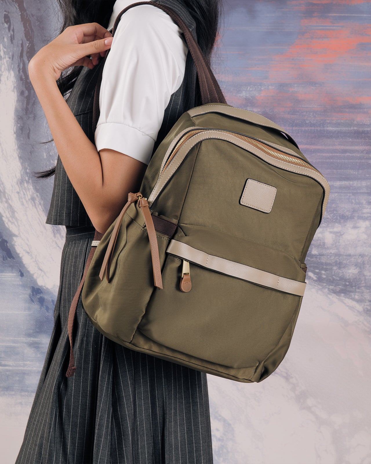 Balo Nữ Zucia The Rain Runner N45-HY45Xanh Lá Color1