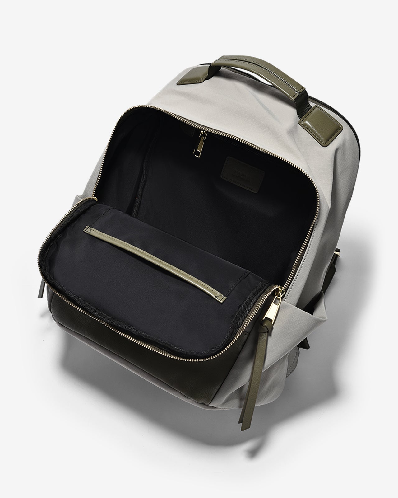 Balo Nữ Zucia The Rain Runner N47-HY47Xanh Lá Color1