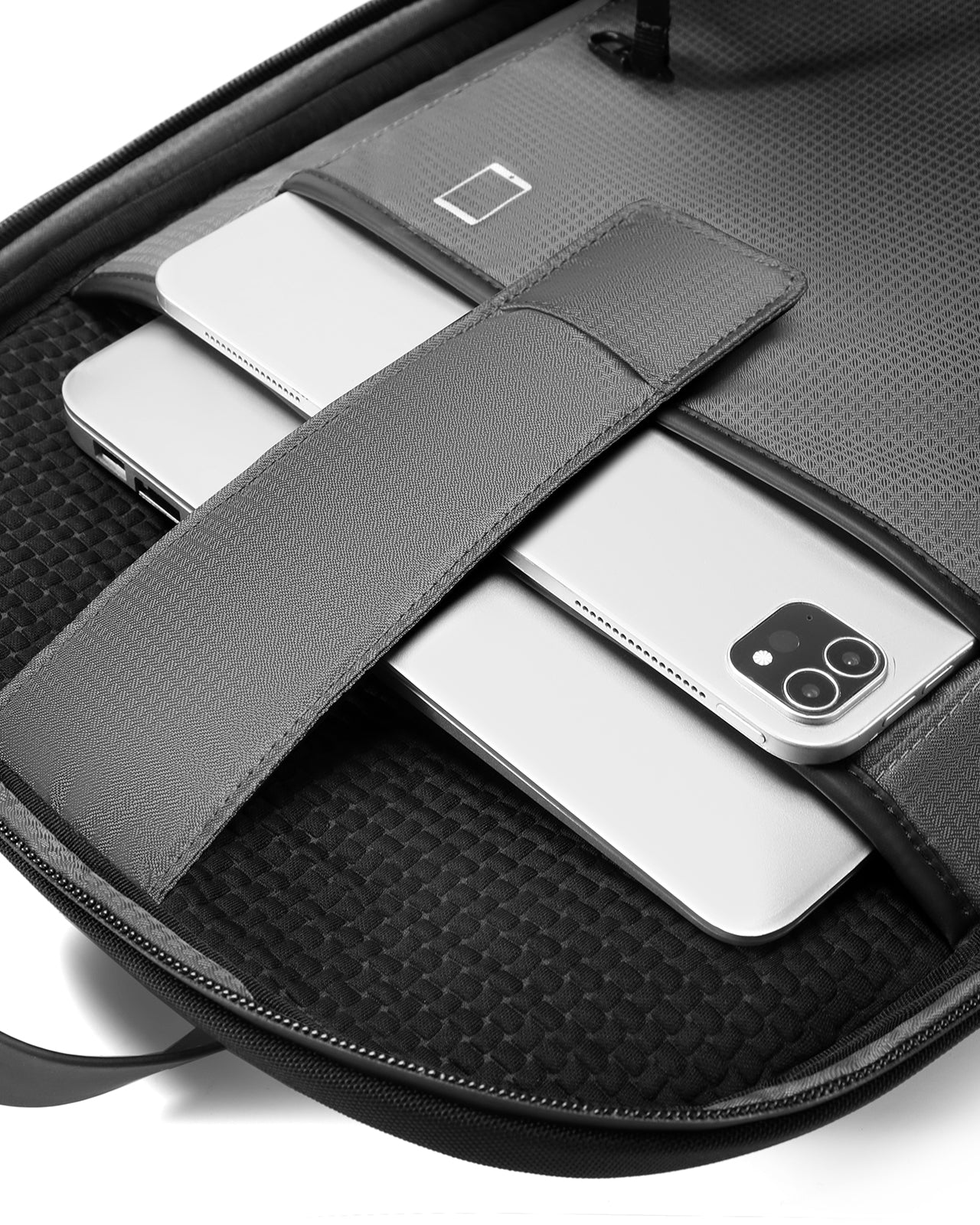 Balo Đeo Vai Lớn Zuciani Timeless Fusion N02-MJ02Đen Color1