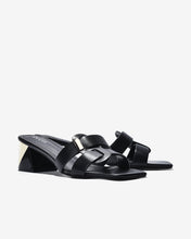 Dép Cao Gót Zucia Đế 6cm Cách Điệu-DHLG6Đen Color1