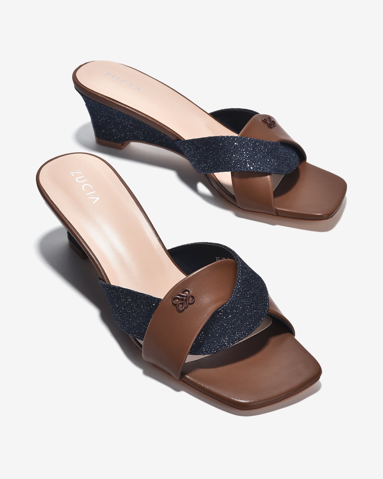 Dép Xuồng Zucia Quai Xoắn Phối Cách Điệu-DHLJ9Nâu Color1