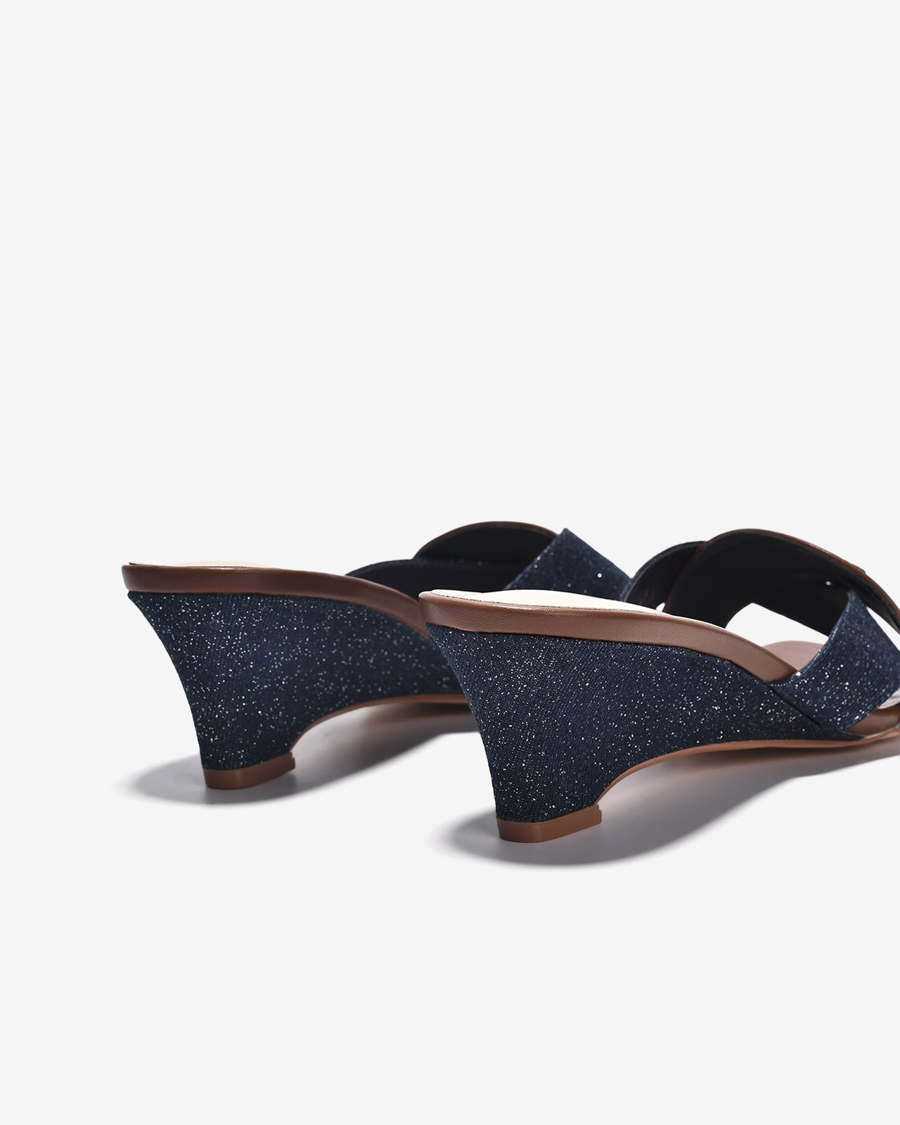 Dép Xuồng Zucia Quai Xoắn Phối Cách Điệu-DHLJ9Nâu Color1