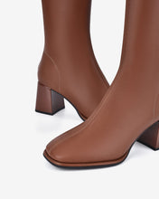 Giày Boot Nữ Đông Hải Cổ Cao Da Bóng Thời Thượng-GDH67Nâu Color4