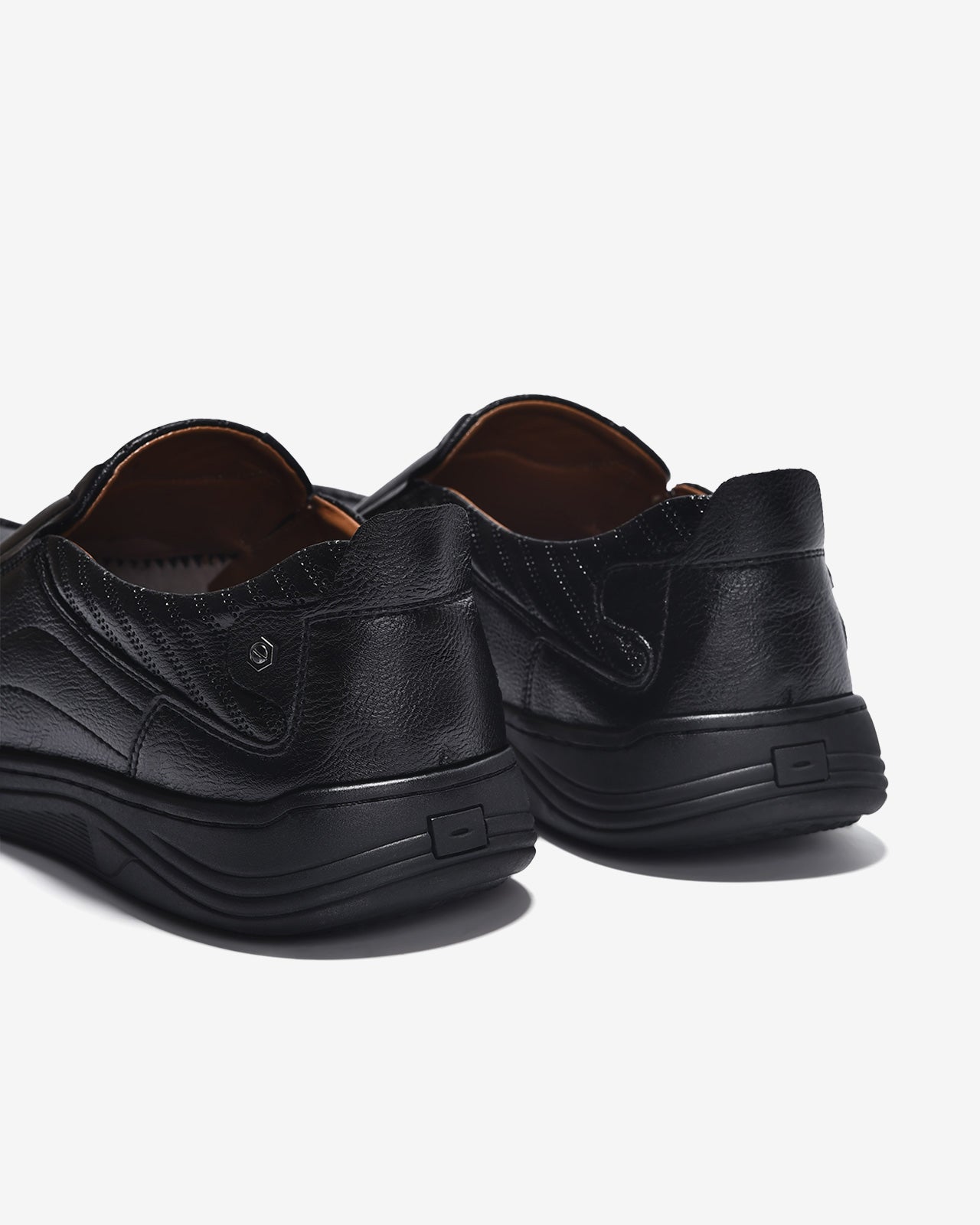 Giày Lười Nam Đông Hải Da Sần Thời Trang-G0064Đen Color1