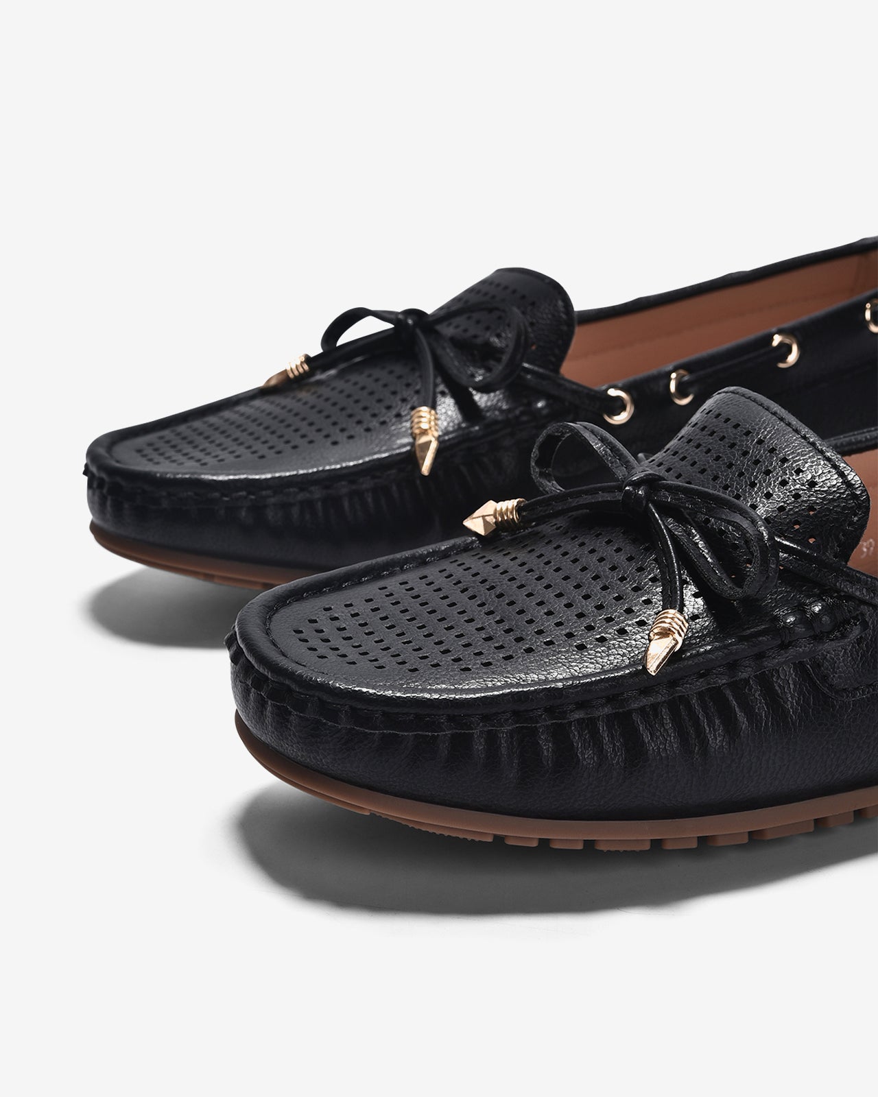 Giày Mọi Zucia Dập Ô Vuông Khóa Nơ-GHLI9Đen Color1