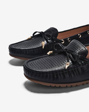 Giày Mọi Zucia Dập Ô Vuông Khóa Nơ-GHLI9Đen Color1