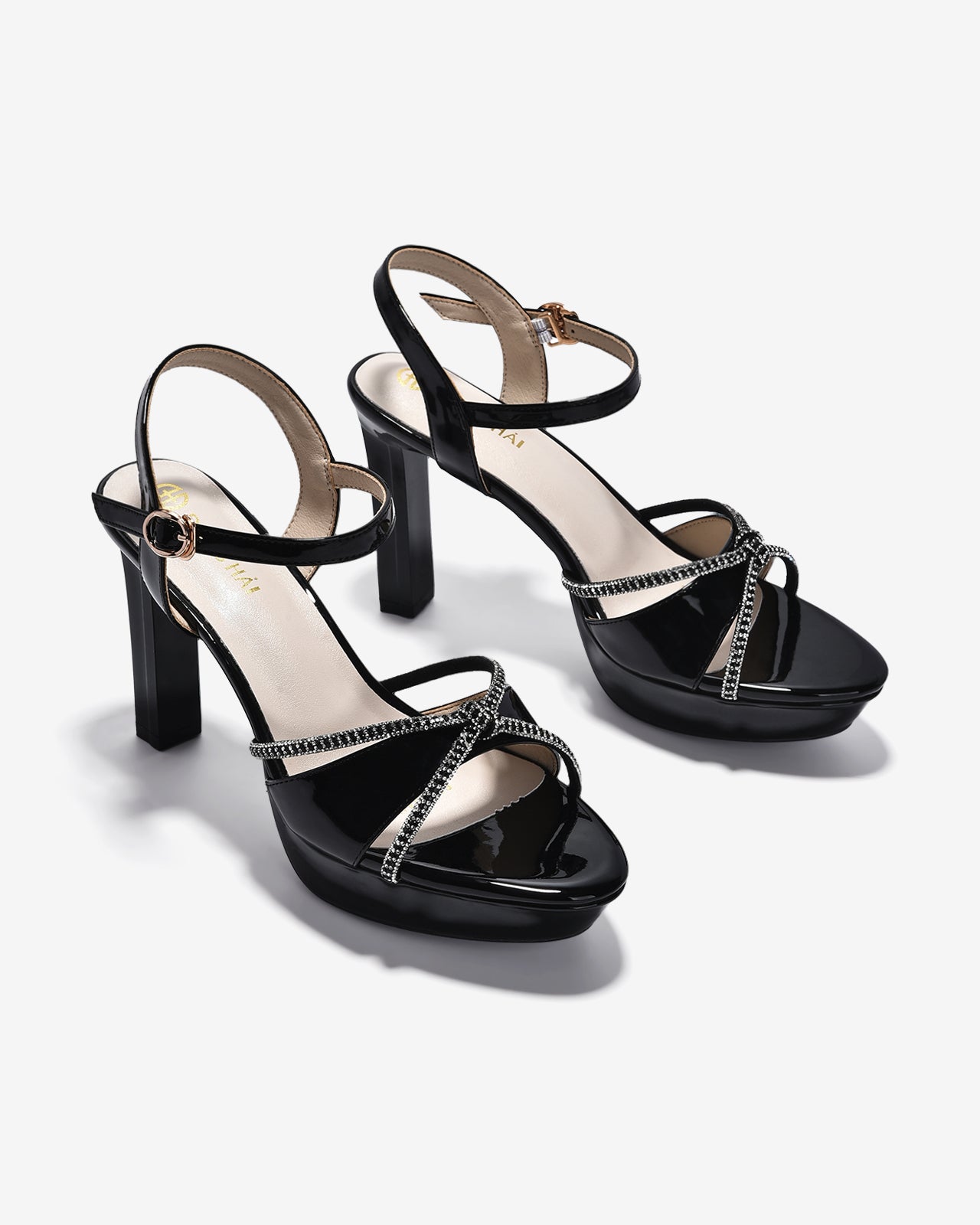 Giày Sandal Cao Gót Đông Hải Quai Đính Đá-S5843-Đen Bóng Color1