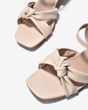 Giày Sandal Cao Gót Zucia Quai Đôi Thắt Nút-SRXA3Kem Color1