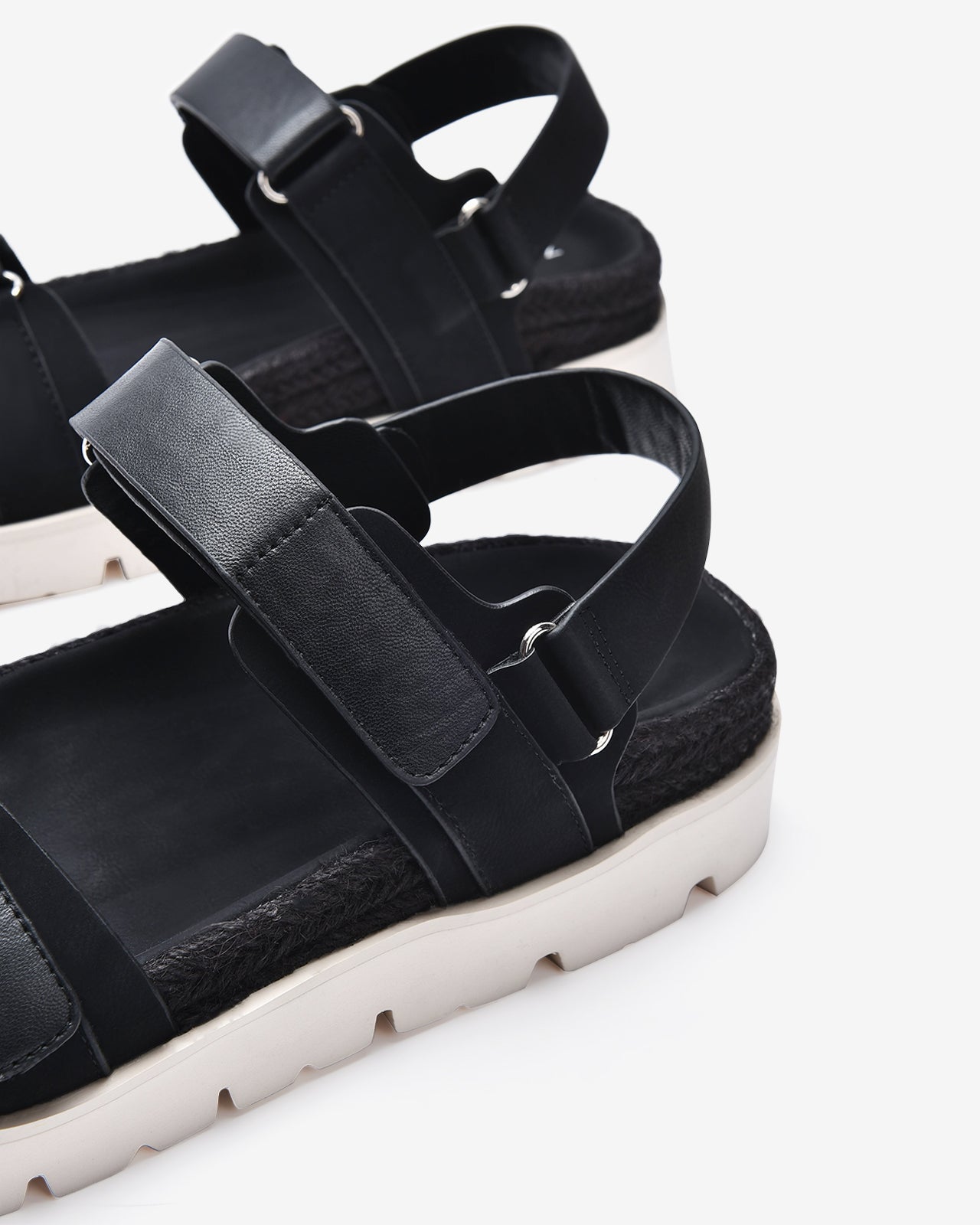 Giày Sandals Zucia Quai Dán Đế Phối Cói-STH92Đen Color1