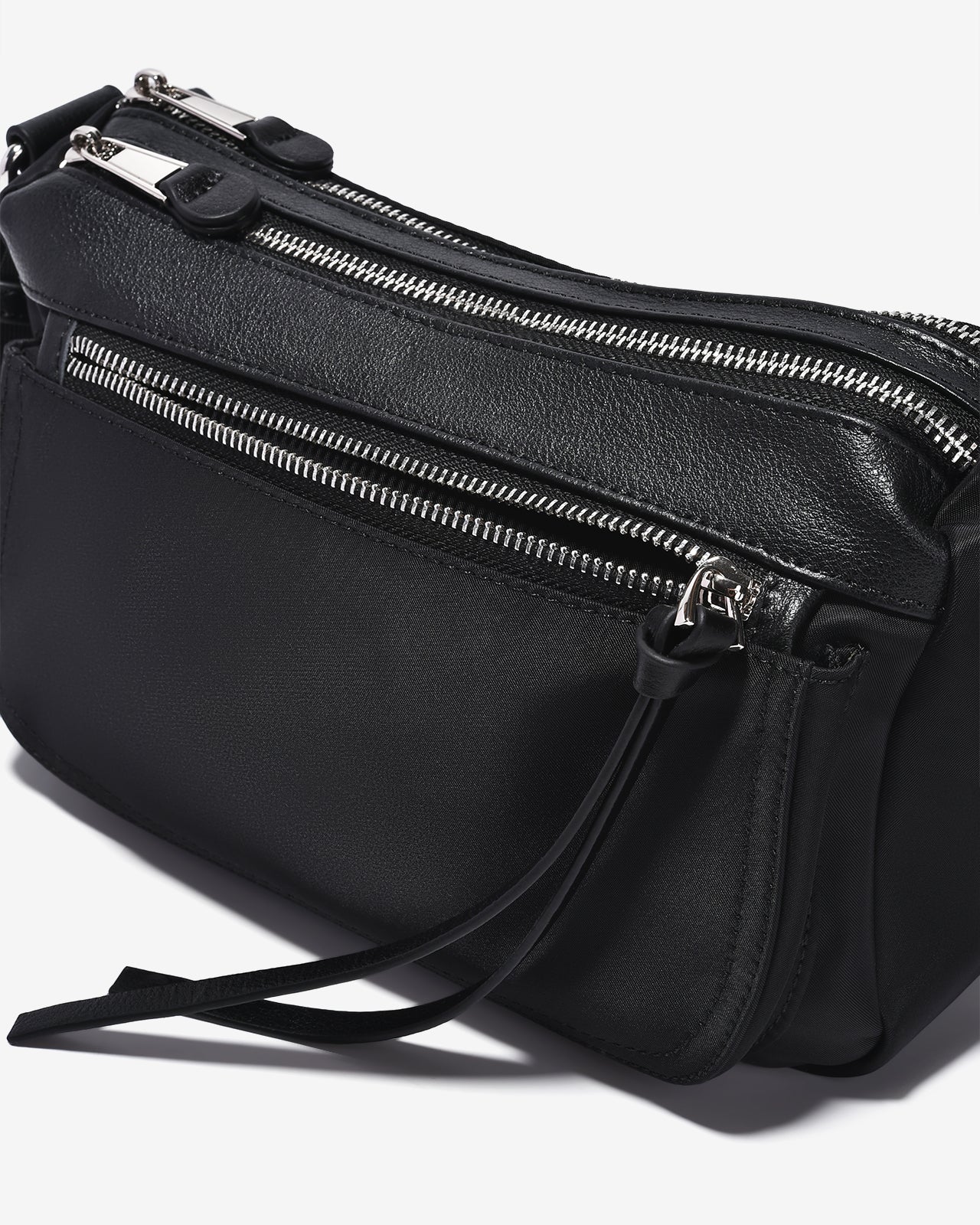 Túi Đeo Vai Zucia The Rain Runner N40-HY40Đen Color1