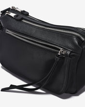 Túi Đeo Vai Zucia The Rain Runner N40-HY40Đen Color1