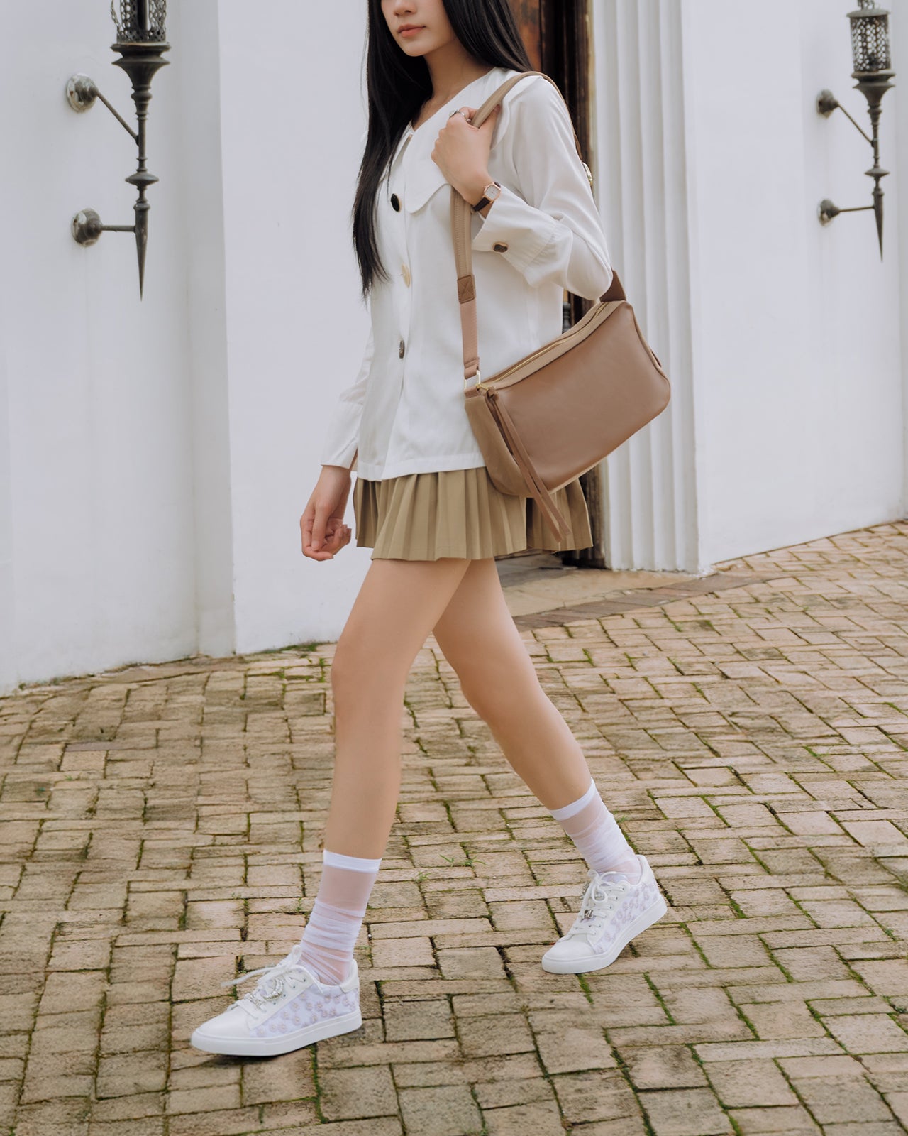 Túi Đeo Vai Zucia The Rain Runner N41-HY41-Cafe Color1