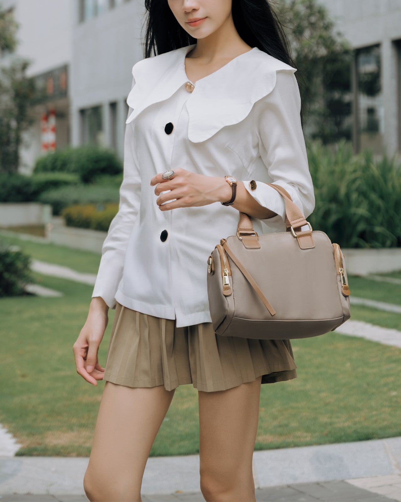 Túi Xách Tay Đeo Chéo Zucia The Rain Runner N42-HY42-Xám Color1