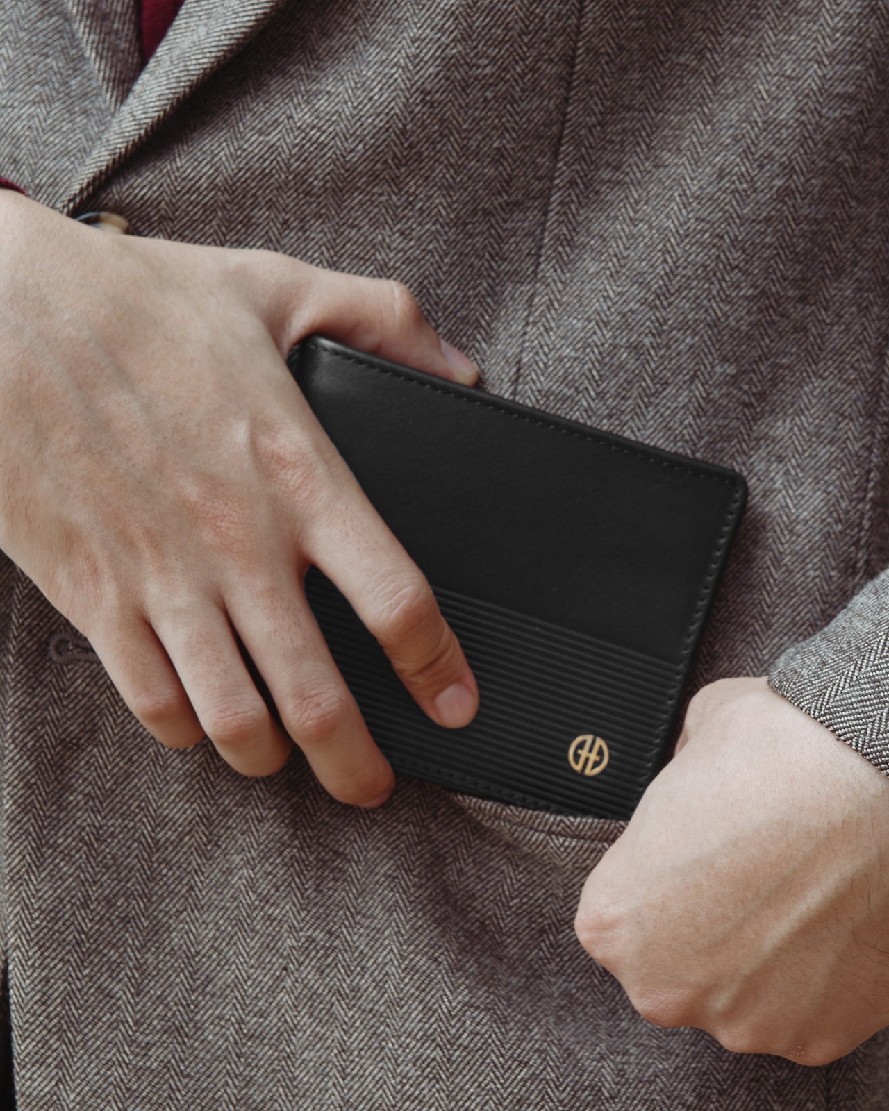 Ví Ngang Nam Đông Hải Dập Vân-KT15Nâu Color1