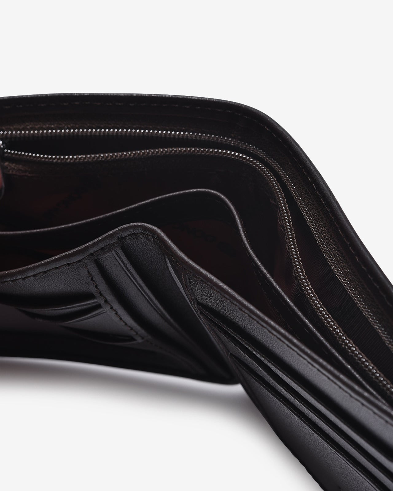 Ví Ngang Nam Đông Hải Dập Vân-KT15Nâu Color1