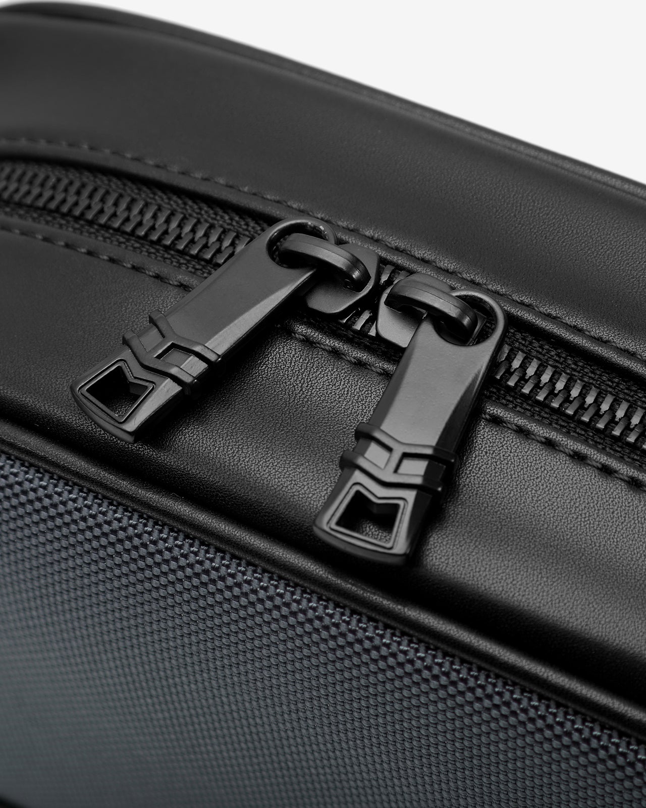 Ví Cầm Tay Nam Zuciani Timeless Fusion N12-MJ14Xám Color1