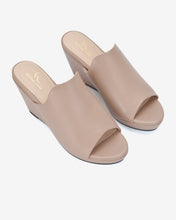 D5715Kem Color1