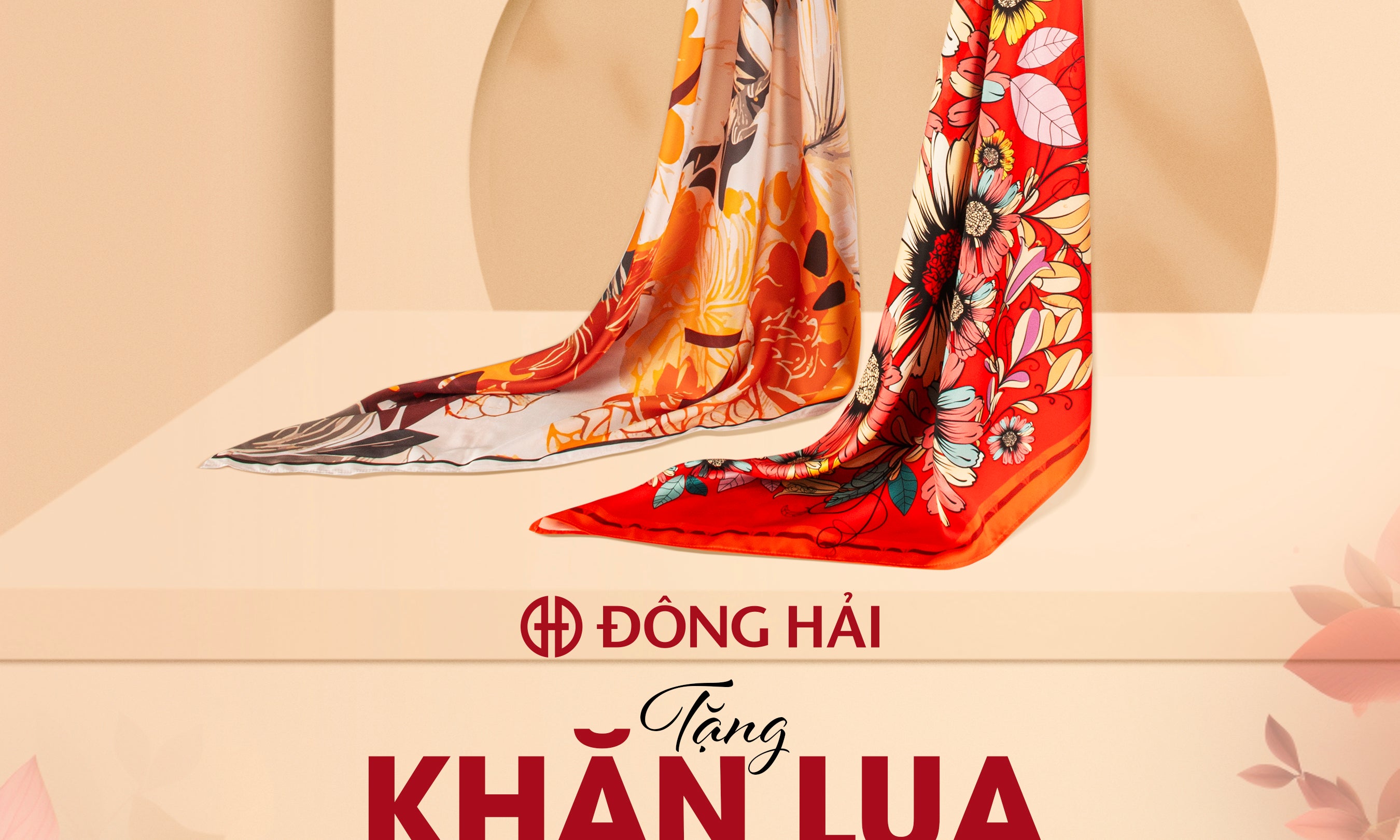 Tặng Khăn Lụa Sang Trọng Mừng Ngày 20.10