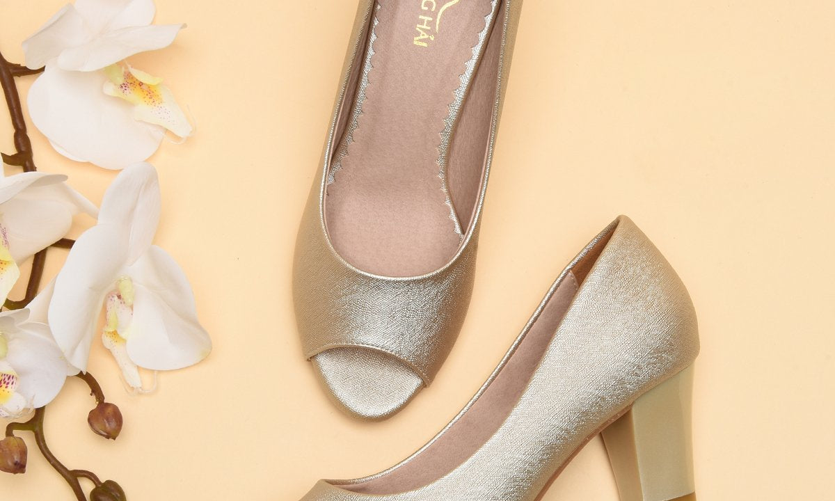 Giày Cao Gót - Món Quà Giáng Sinh Ngọt Ngào, Đầy Ý Nghĩa