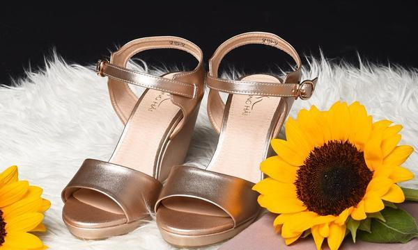 Giày sandal nữ cao gót Đông Hải S7139