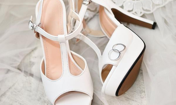 Giày sandal nữ cao gót Đông Hải S9720