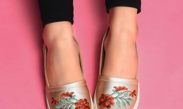 Giày lười nữ Đông Hải G8126