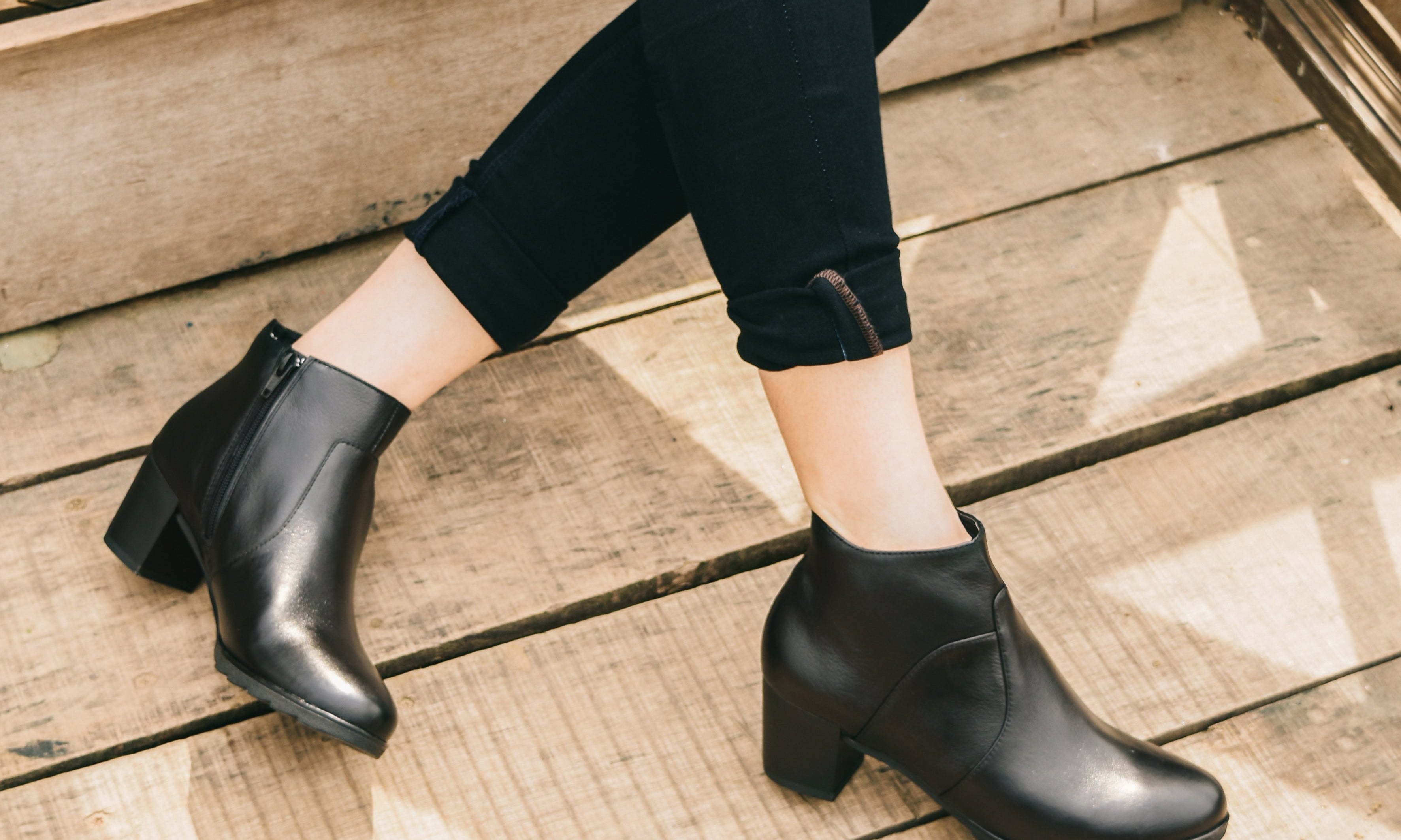 Giày Boot Nữ Đông Hải G7126 Đen