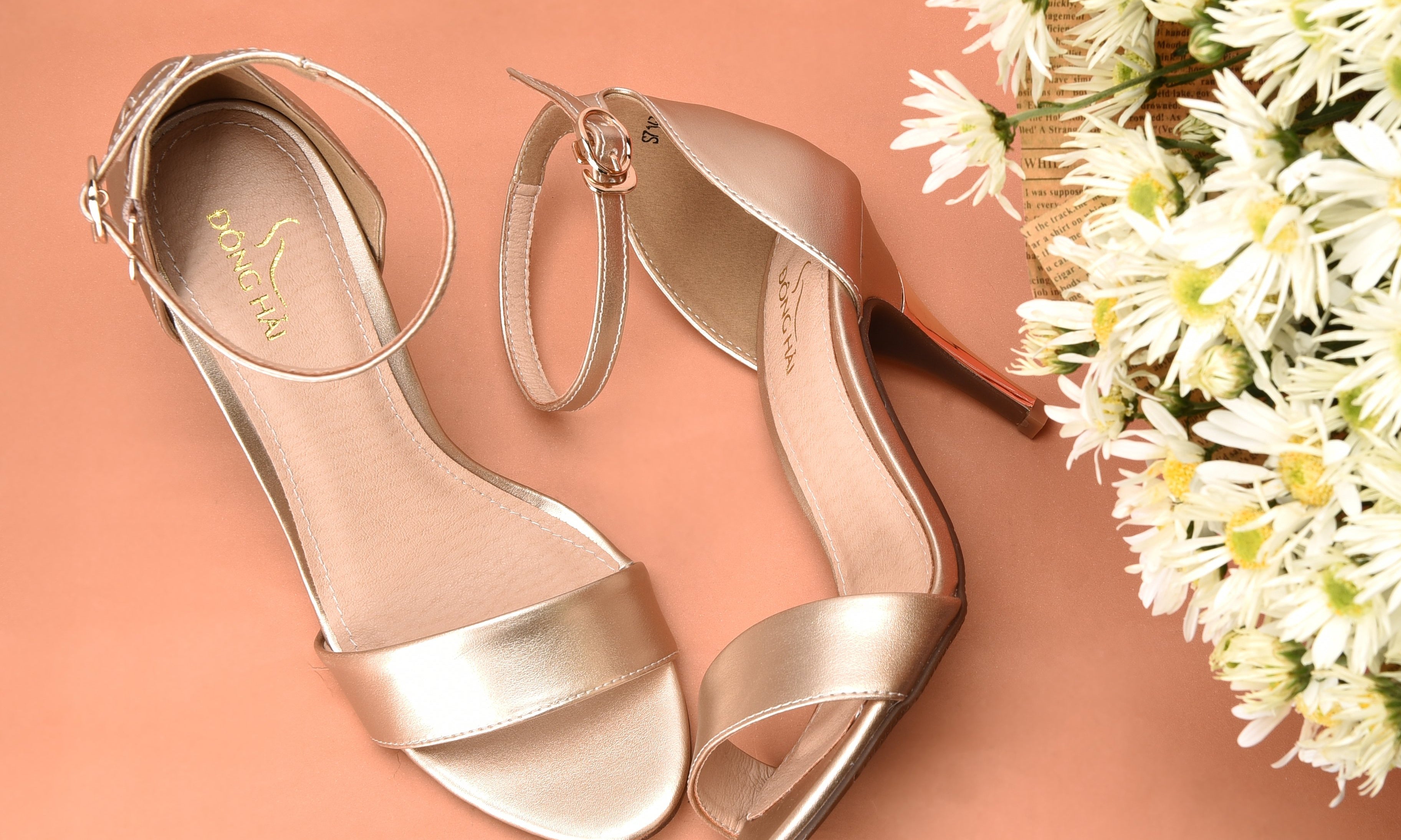 Giày sandal nữ Đông Hải S7147