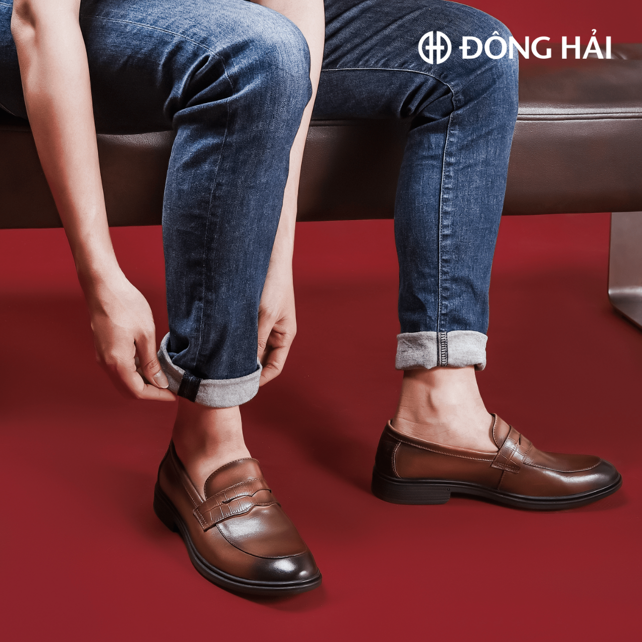5 Tips Ngăn Mùi Khó Chịu Cho Đôi Chân Khi Mang Giày Bít