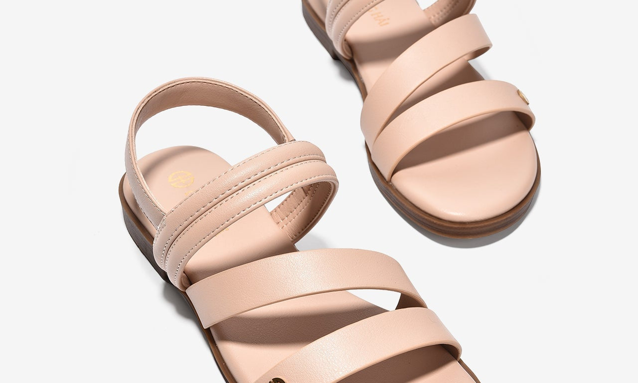 4 KIỂU GIÀY SANDAL ĐẸP KHIẾN BẠN MUỐN DIỆN SUỐT CẢ HÈ