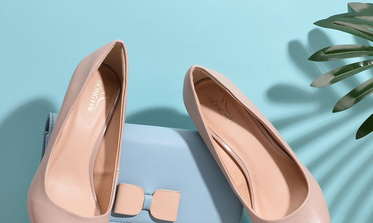 Nàng Công Sở Cần Gì Ở Một Đôi Giày Cao Gót?