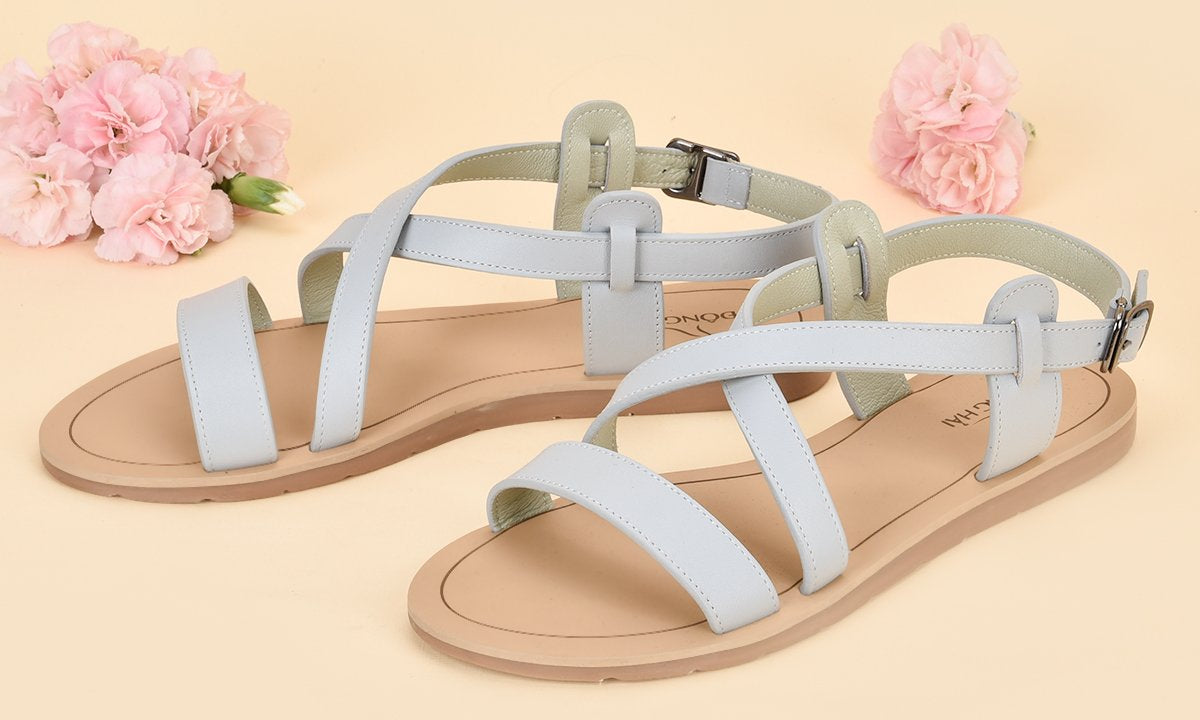 Sandal Nữ - Bạn Đồng Hành Không Thể Thiếu Dành Cho Phái Đẹp