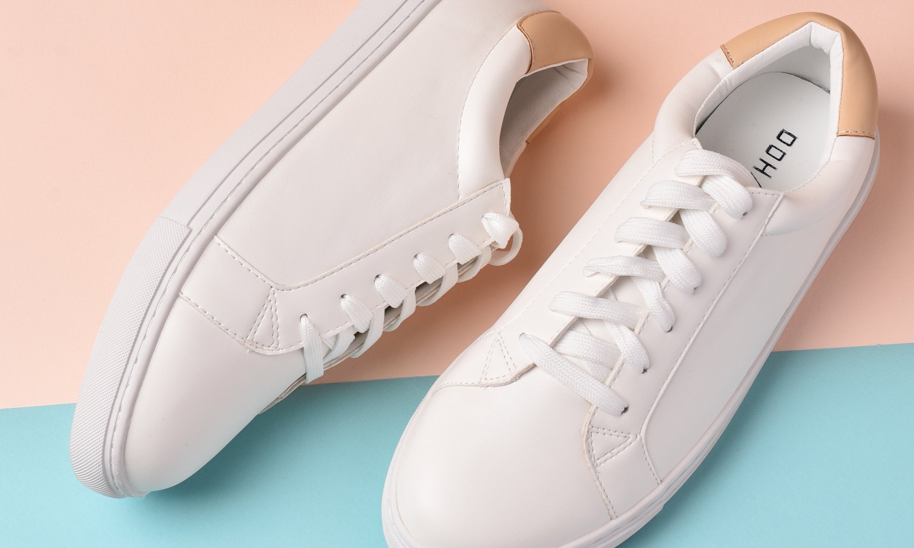 Thỏa Sức Diện Đẹp Cùng Giày Sneaker Trắng