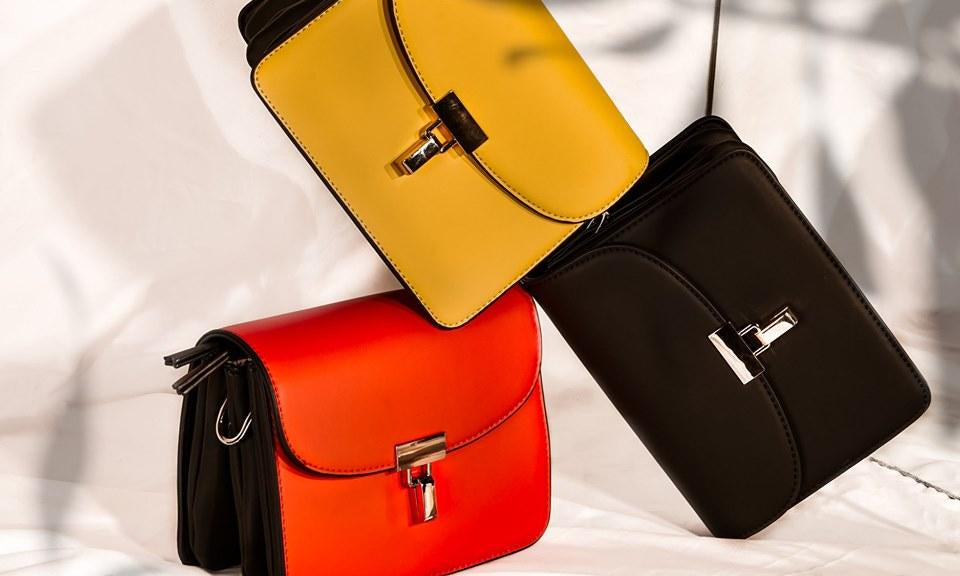 tui-xach-nu-dong-hai-zuciani-cr01-do