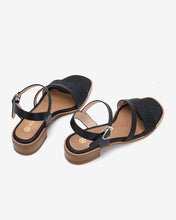 Sandals Nữ Đông Hải 3cm Đế Giả Gỗ-S32B3Đen Color1