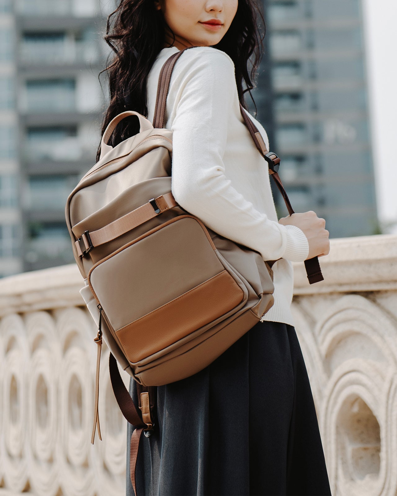 Balo Nữ Zucia The Rain Runner N57-HY57-Cafe Color1