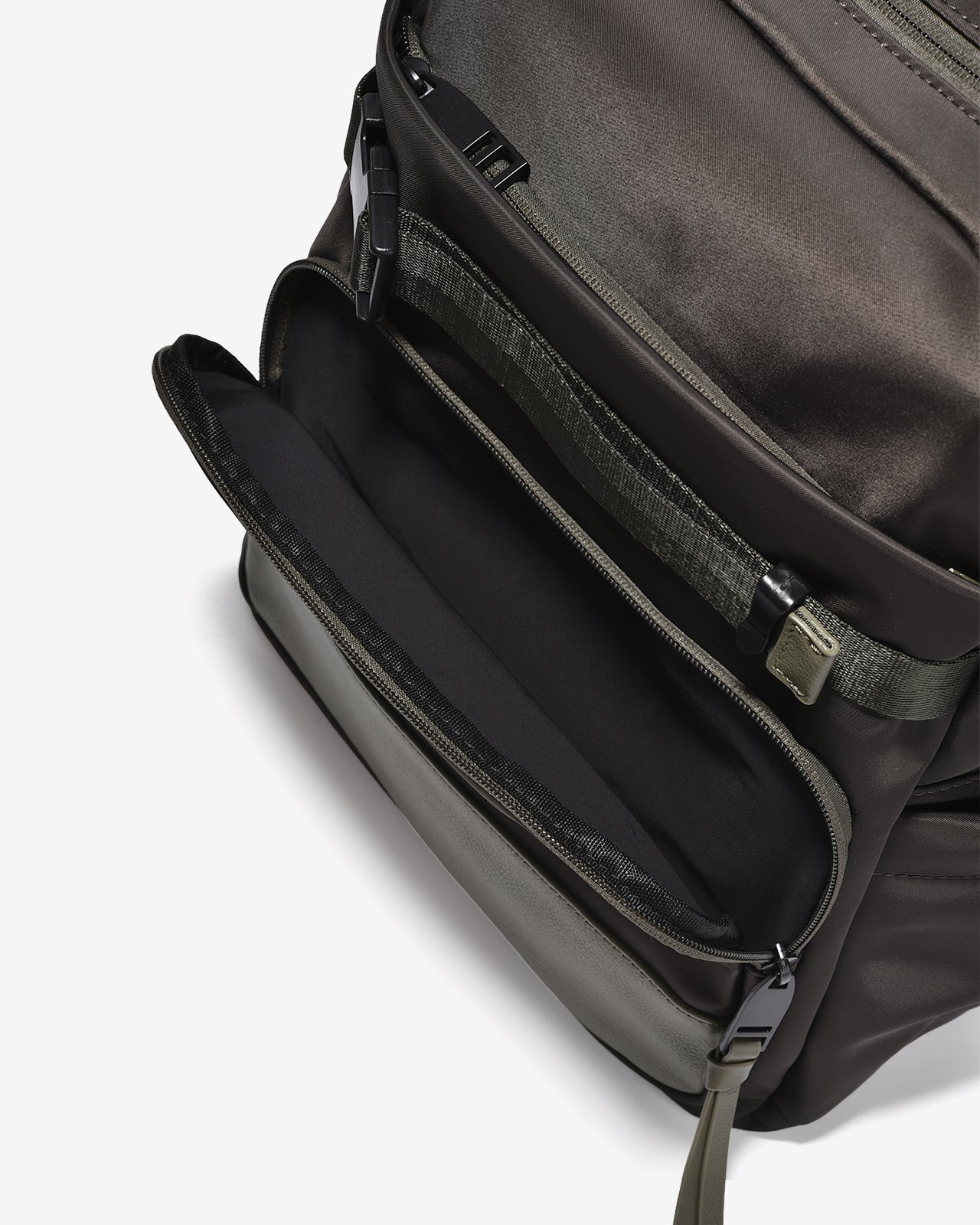 Balo Nữ Zucia The Rain Runner N57-HY57-Xanh Lá Color1