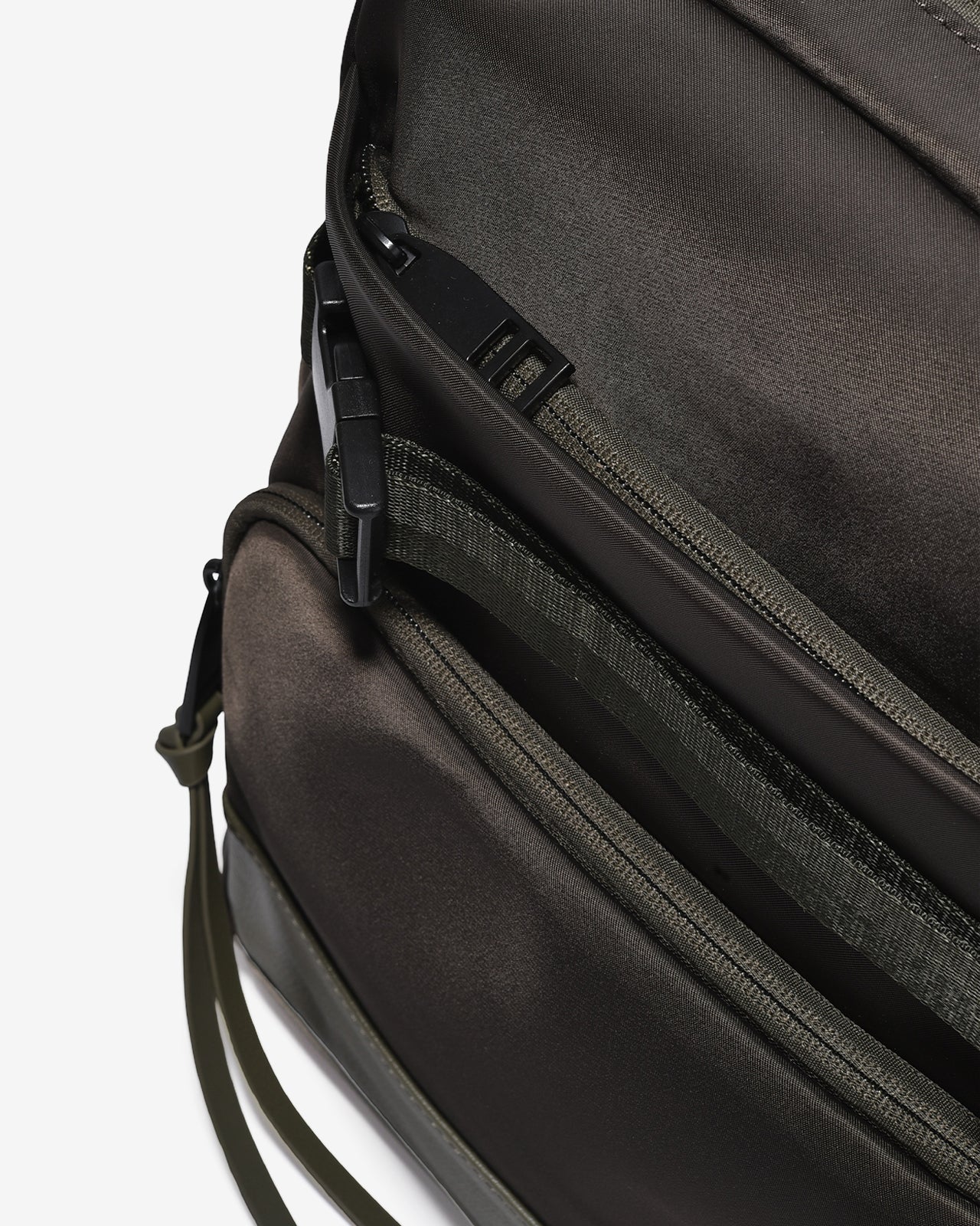 Balo Nữ Zucia The Rain Runner N57-HY57-Xanh Lá Color1