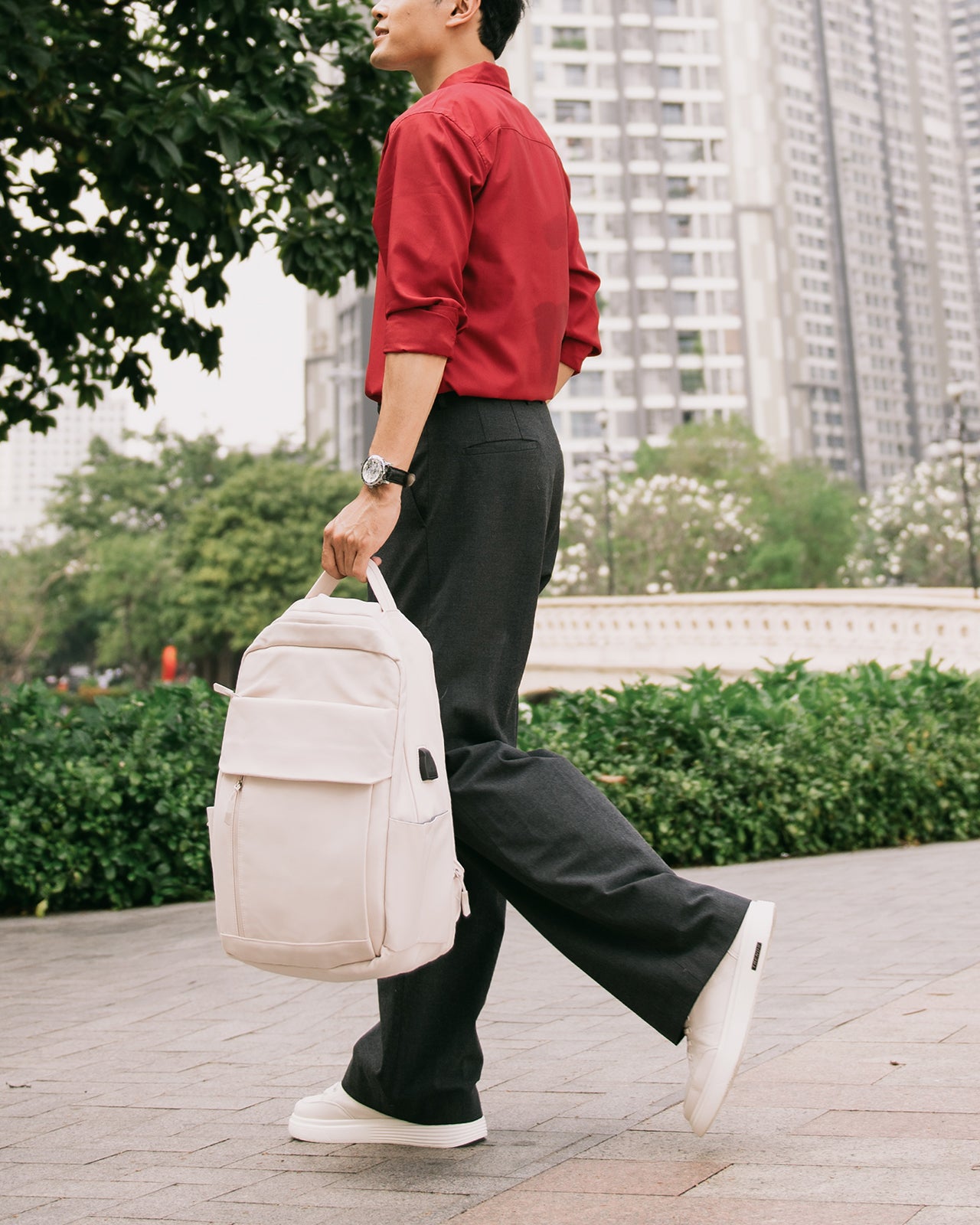 Balo Đeo Vai Lớn Zucia The Nomad N20-TJ20-Kem Color1