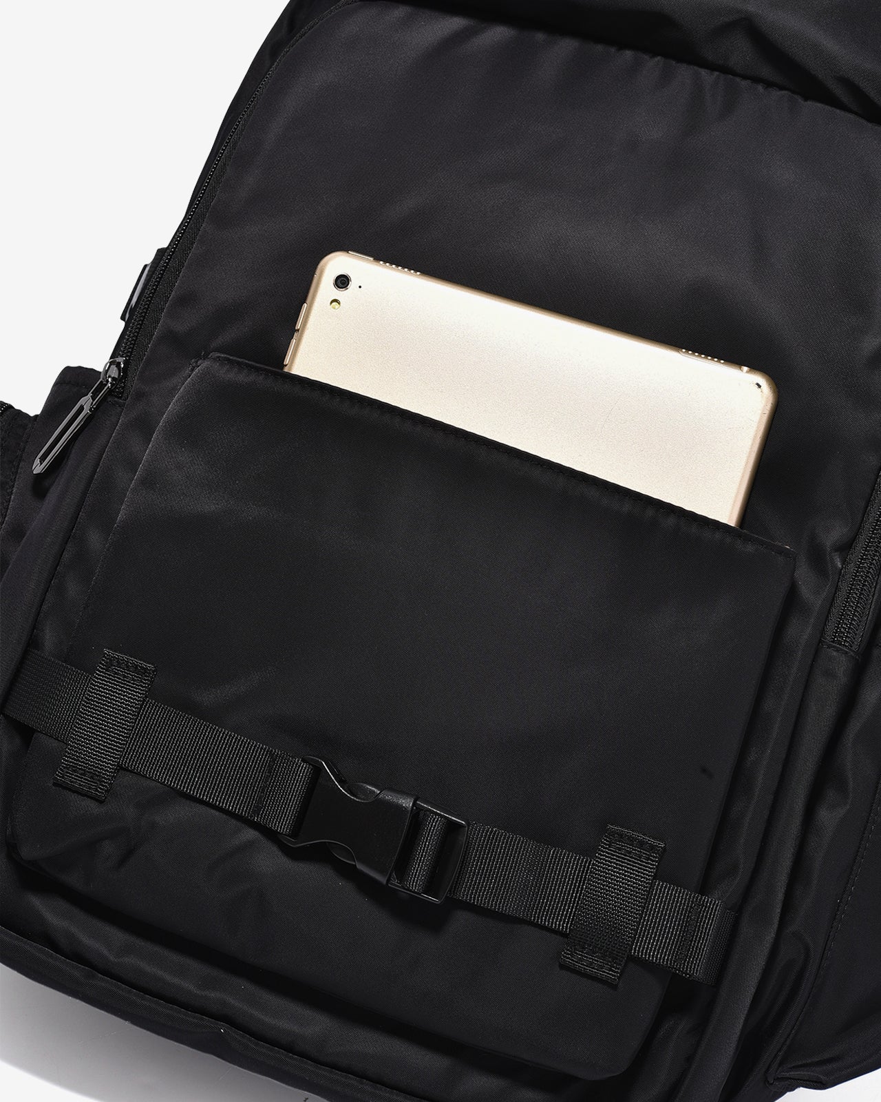 Balo Đeo Vai Lớn Zuciani The Artisan N18-JC46-Đen Color1