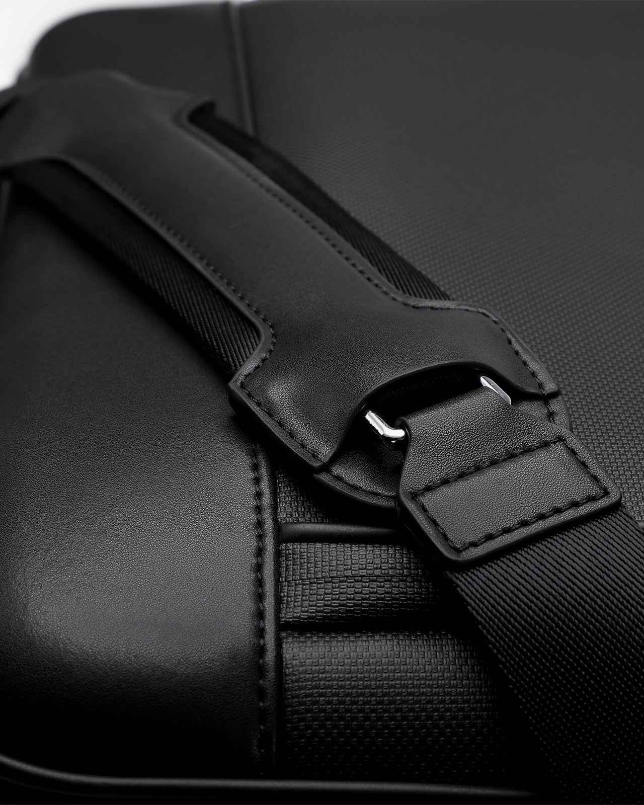 Cặp Nam Da Cao Cấp Zuciani Timeless Fusion N27-MJ27-Đen Color1