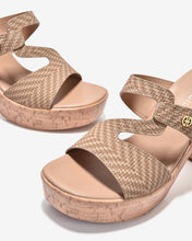 Dép Cao Gót Nữ Đông Hải Đế Vuông Vân Gỗ Quai Xoắn-D32G9-Nâu Color1