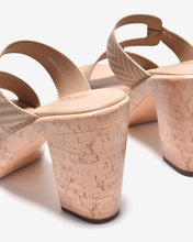 Dép Cao Gót Nữ Đông Hải Đế Vuông Vân Gỗ Quai Xoắn-D32G9-Nâu Color1