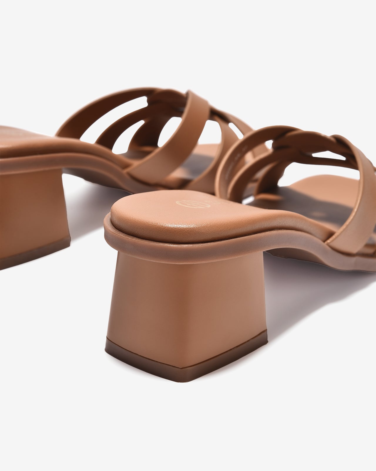 Dép Cao Gót Đông Hải Quai Xoắn Cách Điệu-D32H3-Bò Color1