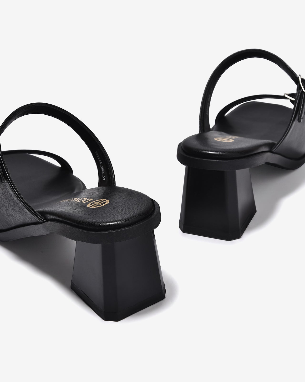 Dép Cao Gót Đông Hải Đế Vuông 6cm Quai Mảnh-D32J4Đen Color1